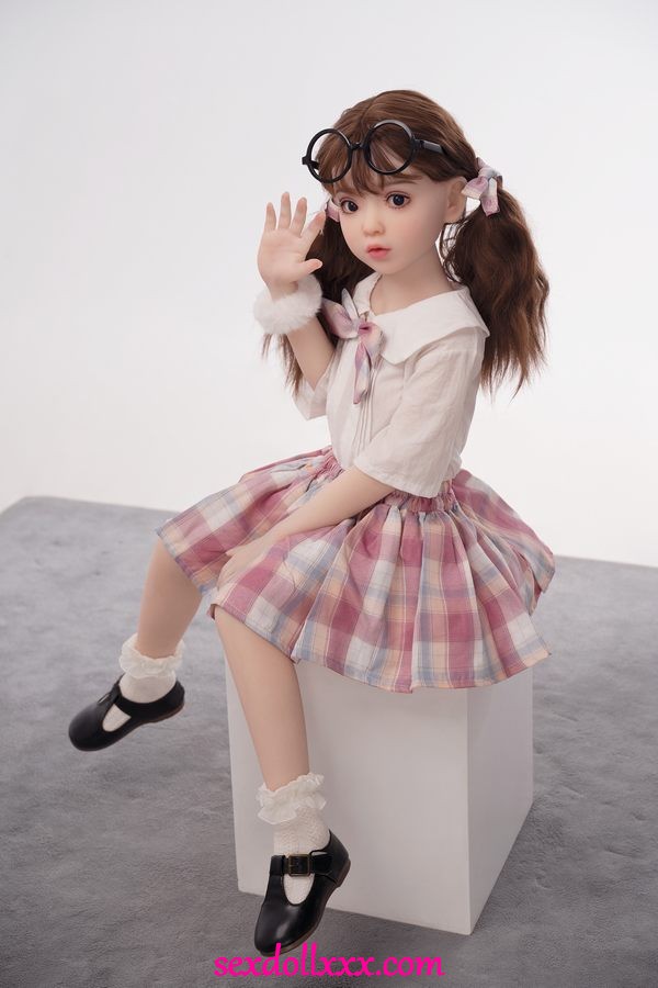 man-sex-with-doll-oSv22b12