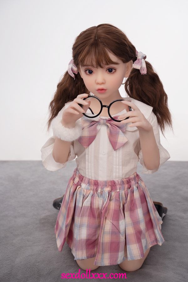 man-sex-with-doll-oSv22b13