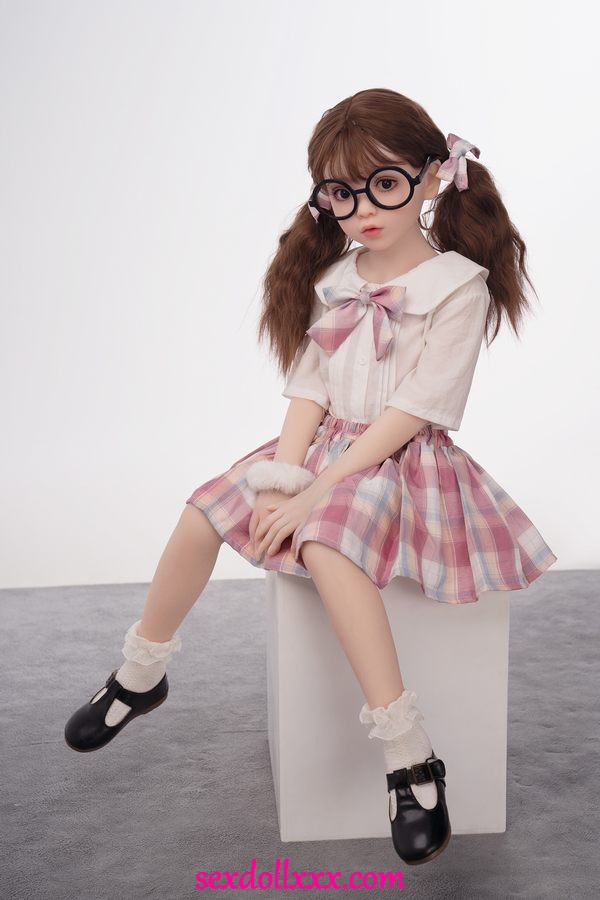 man-sex-with-doll-oSv22b8