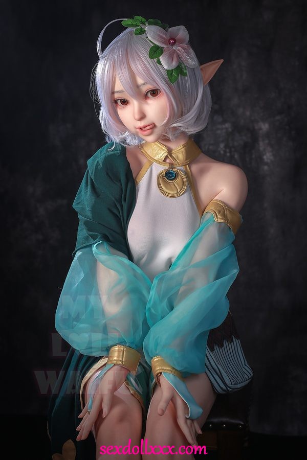 muscular-sex-doll-xGu67k1