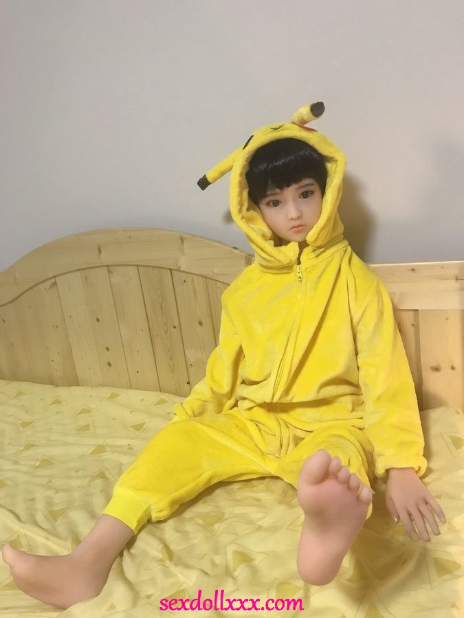 realistic-male-sex-dolls-f6tys12
