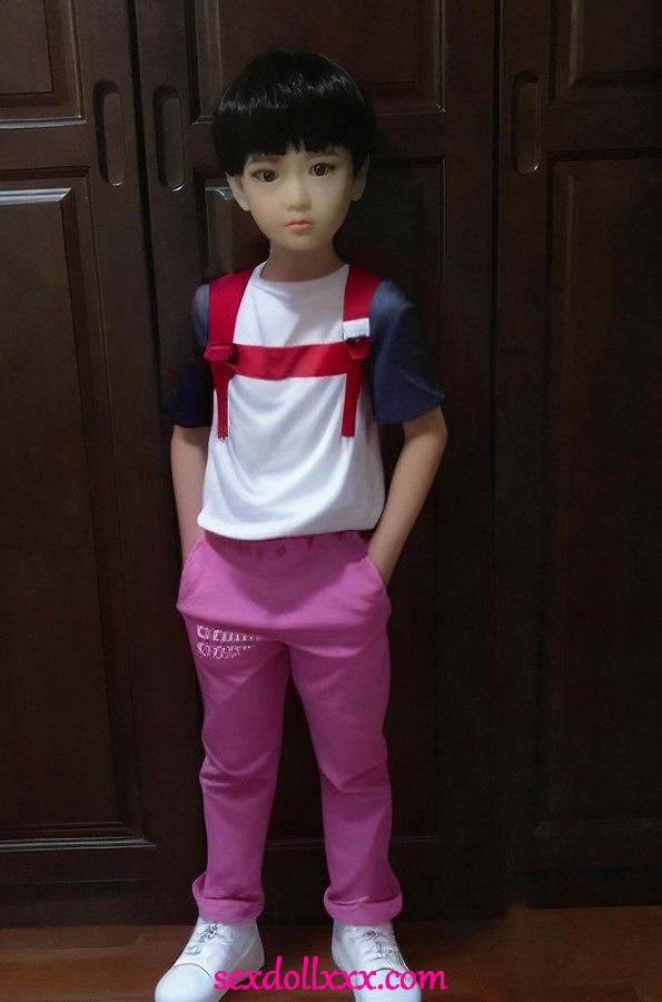 realistic-male-sex-dolls-f6tys3