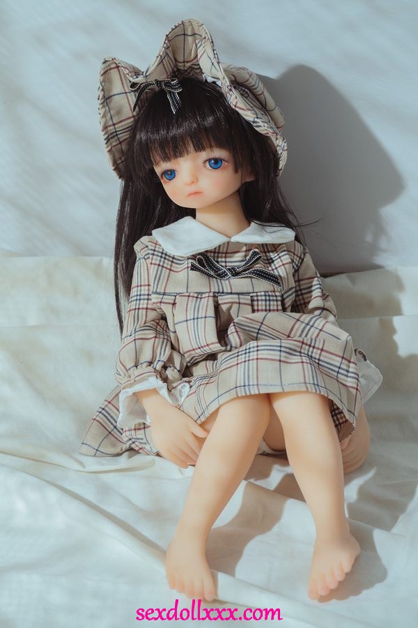 sex-doll-for-girl-cWj62w1