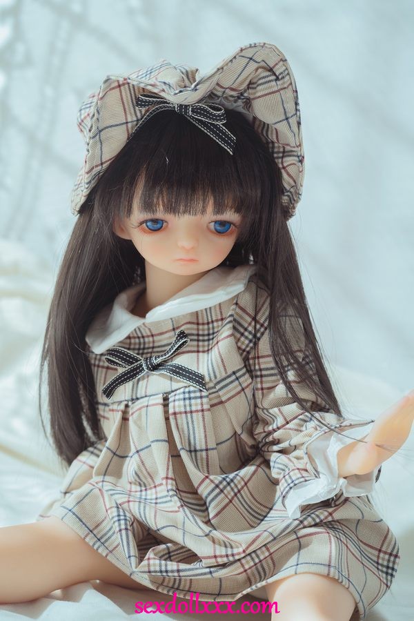 sex-doll-for-girl-cWj62w18