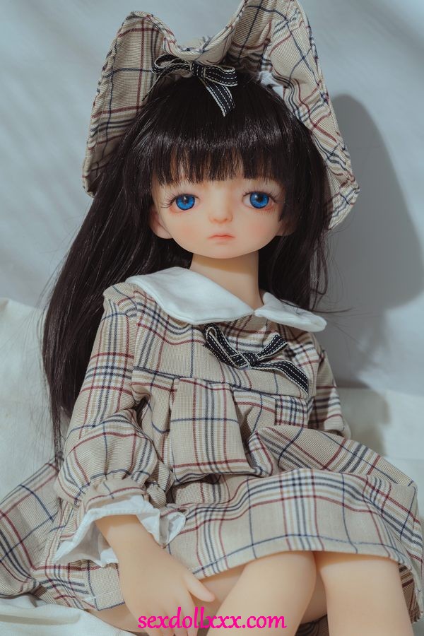 sex-doll-for-girl-cWj62w3