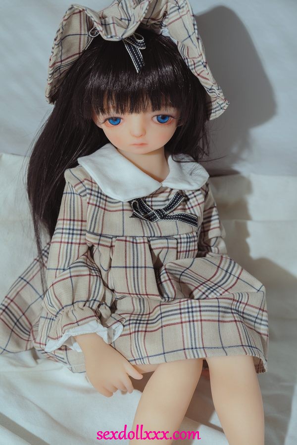 sex-doll-for-girl-cWj62w4