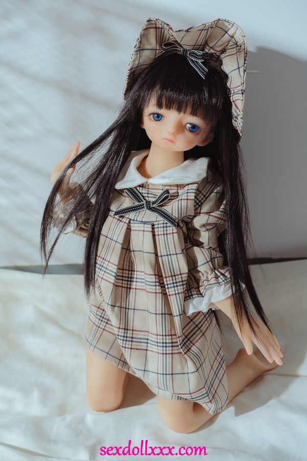 sex-doll-for-girl-cWj62w7