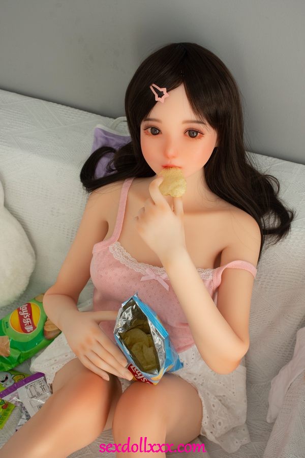 sex-doll-futanari-uHh54s8