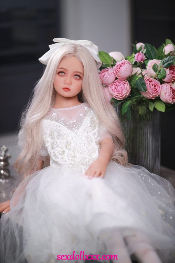 sex-doll-surprise-fAw76c18